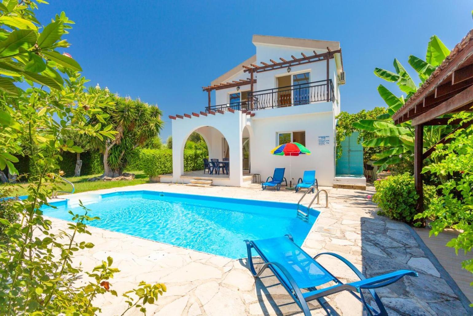Sun Beach Villa Thio Polis Esterno foto